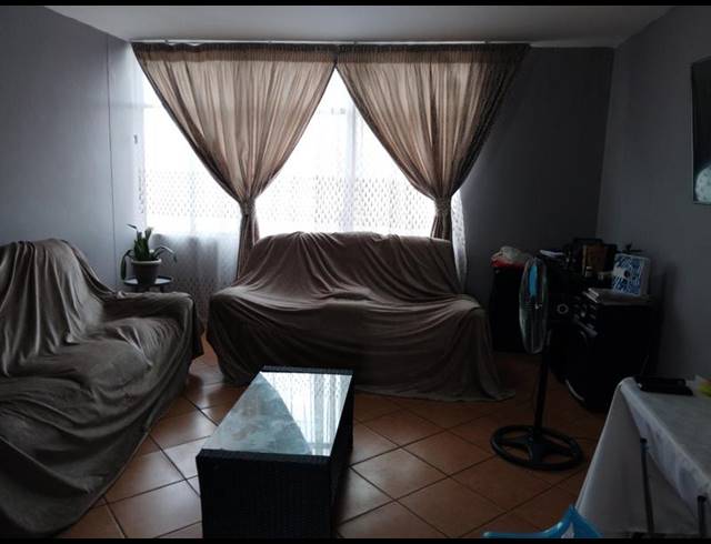 2 BEDROOM APARTMENT FOR SALE IN PROCLAMATION HILL